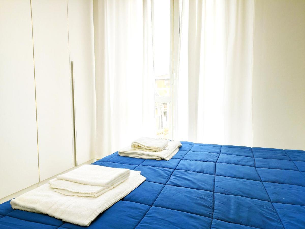 Mamma Casa Marina Center Apartments Rimini Exterior photo